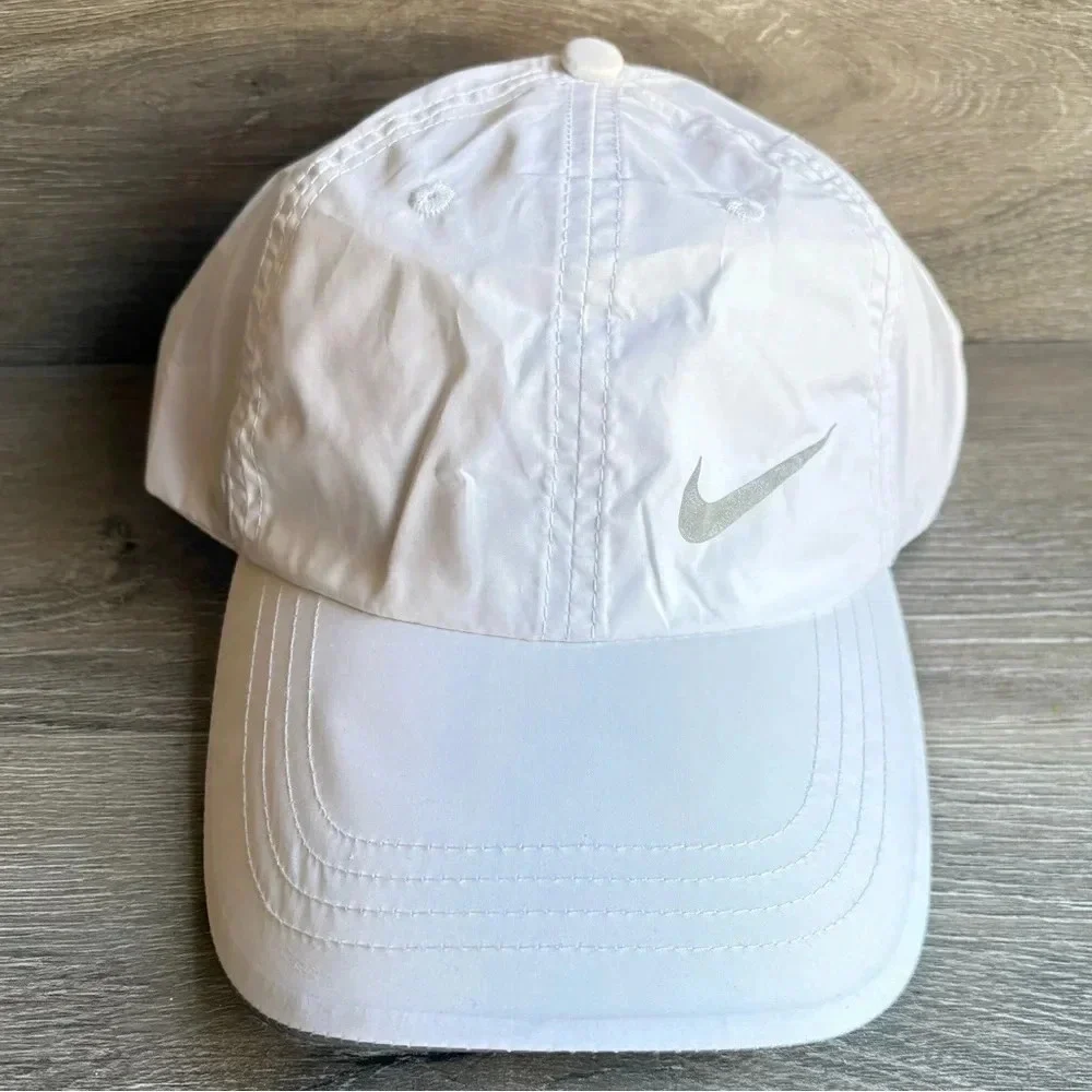 Nike Reflective Running Hat NWOT Unisex